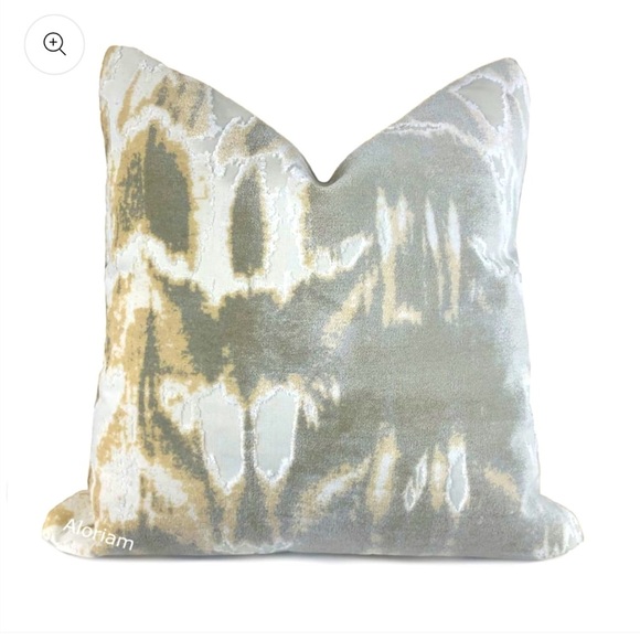 Kodiak III Cream Sand Gray Taupe Abstract Velvet Pillow-22” with 24” Insert Incl - Picture 1 of 7